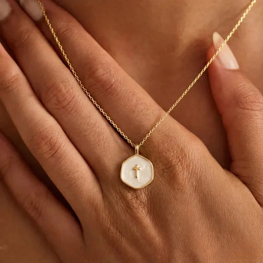 Collar Cruz Mini Perla