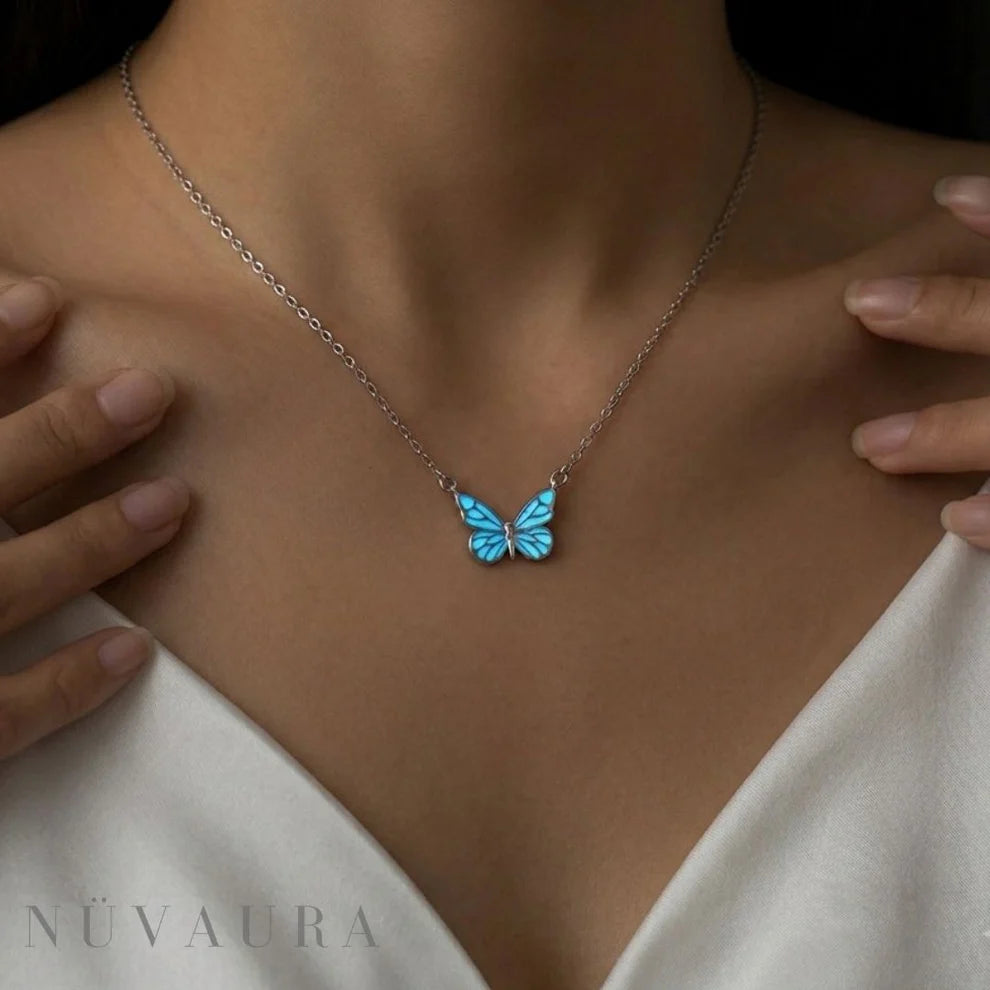 Set Mariposa Luminosa: Collar + Pulsera + Pendientes