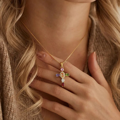 Cruz Bling de Fe — Acero Inoxidable con Circonita | Cora Dei